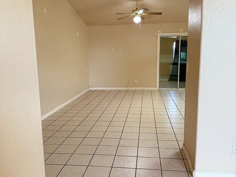 5518 E Byrd Ave — Photo 4