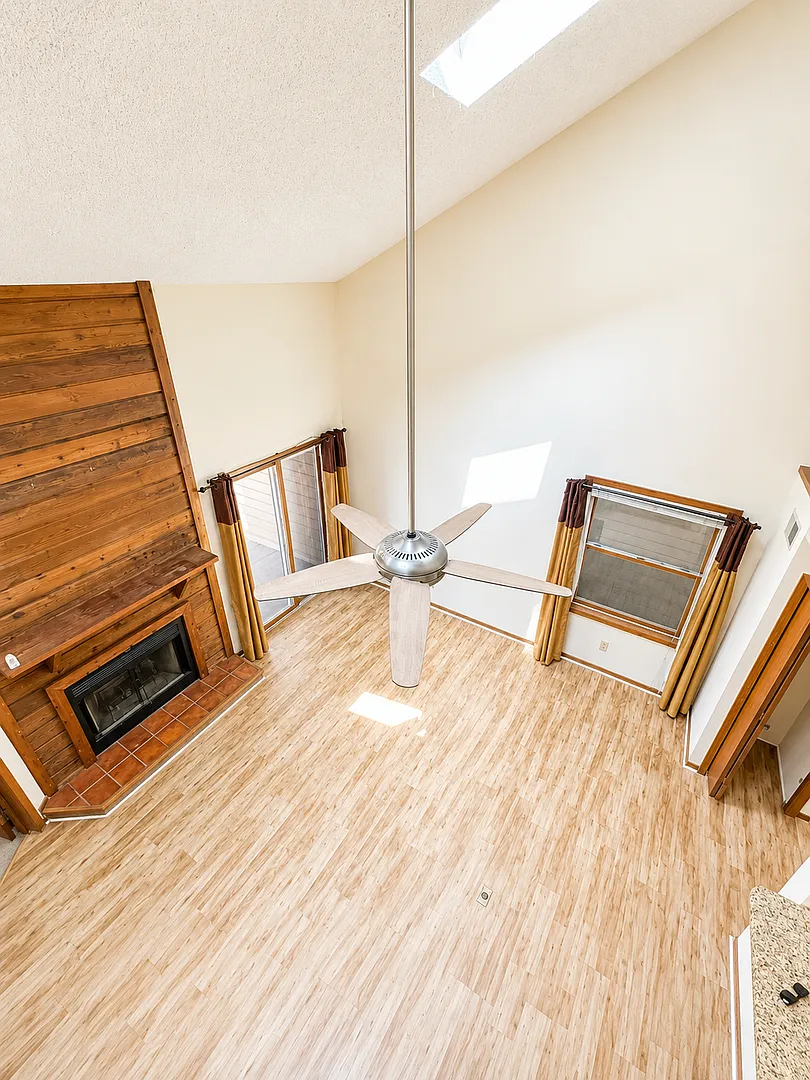 Spacious & Stylish 2-Bedroom + Loft in Prime Boulder Location | Available September 3! — Photo 2