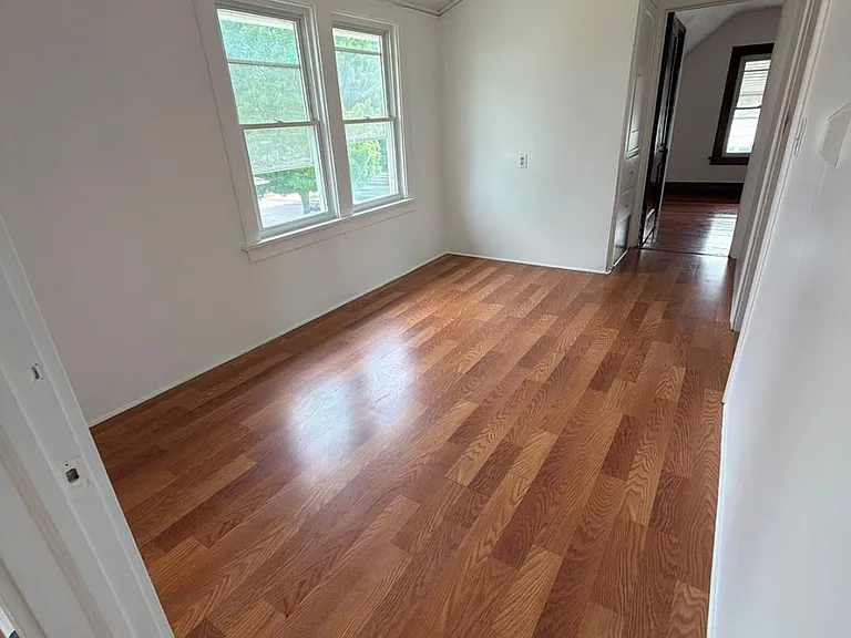 3209 W 54th St — Photo 2