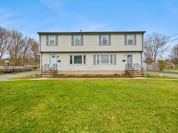 15 Hart St, Taunton, MA 02780