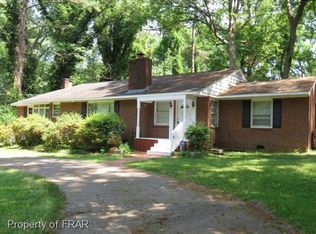 607 607 W Chisholm St, Sanford, NC 27330