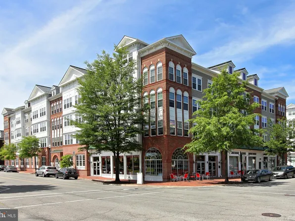 191 Somervelle St APT 403, Alexandria, VA 22304