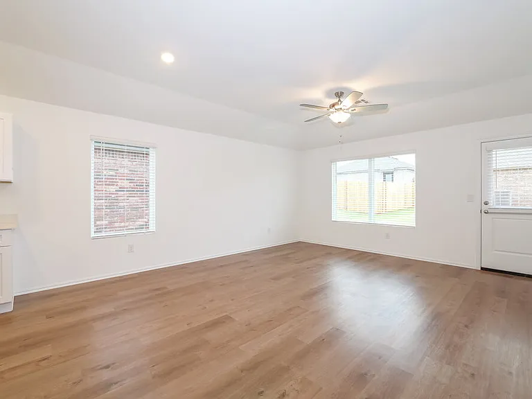10049 Appaloosa Ln — Photo 5