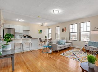 14841 Kercheval St #301, Detroit, MI 48215