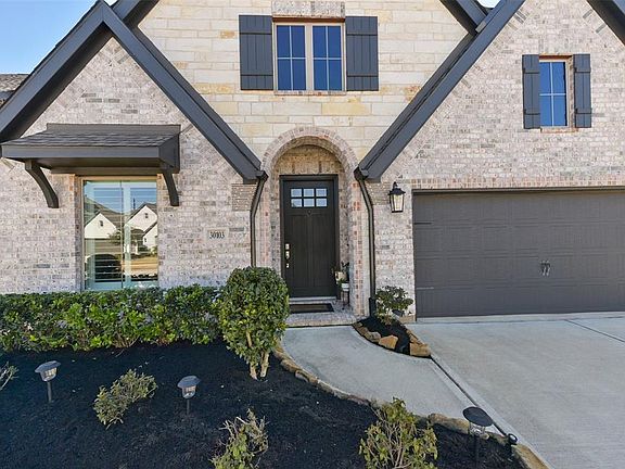 3rd image of 30103 Aralia Drive