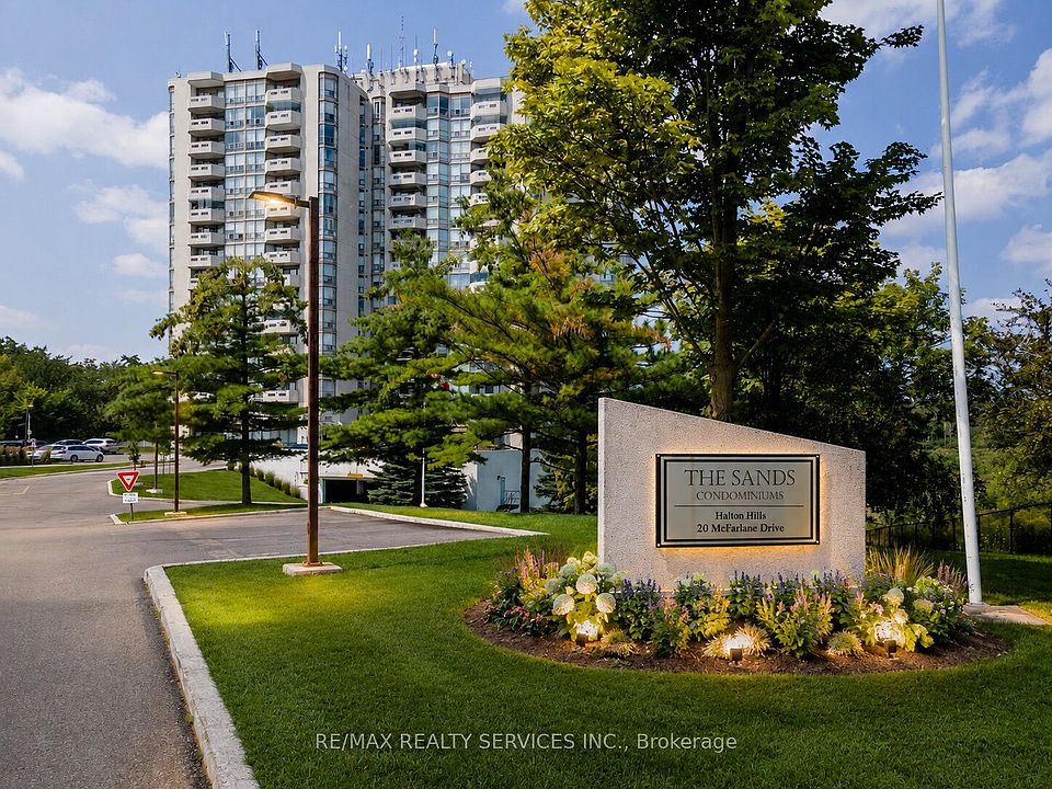 1st image of 20 McFarlane Dr #107