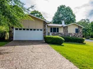 1 Prince Dr, Maumelle, AR 72113
