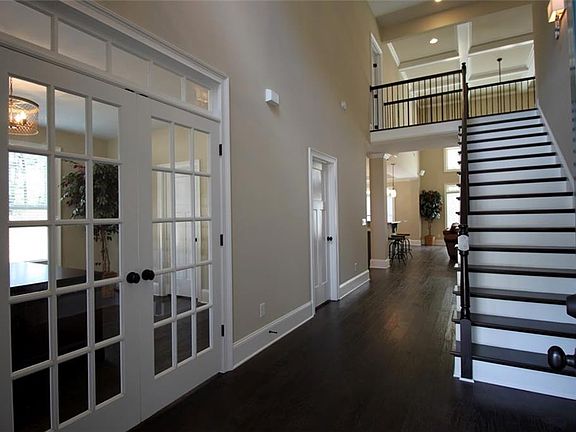 5th image of 80 Apple Wood Ln