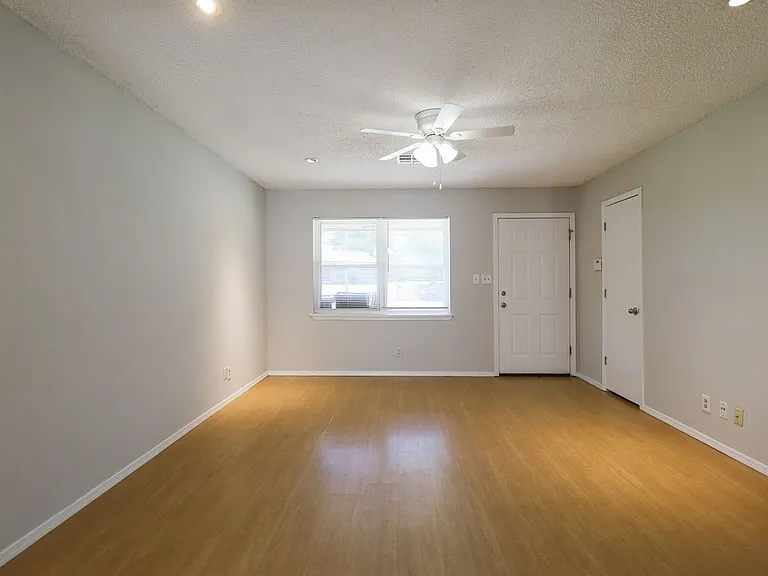 15080 S Xenophon Ave — Photo 3