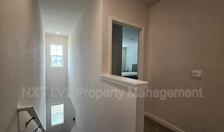 8369 Everly Preserve Dr — Photo 23