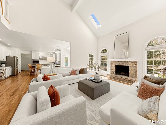 5th image of 260 Range Road