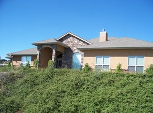 24191 Jacaranda Dr, Tehachapi, CA 93561
