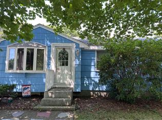 35 Wall St, Bourne, MA 02532