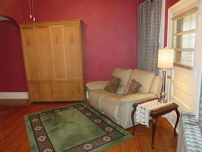 517 W Washington Blvd — Photo 2