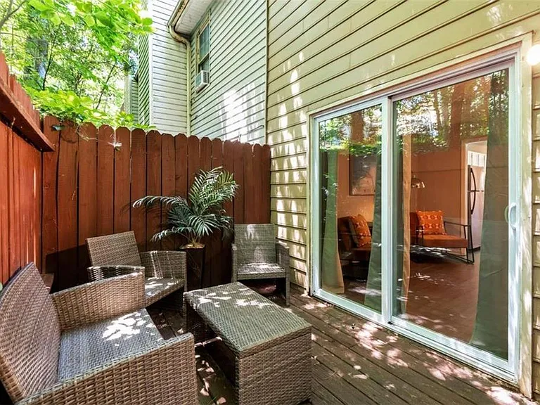 4543 Coopers Creek Pl SE — Photo 11