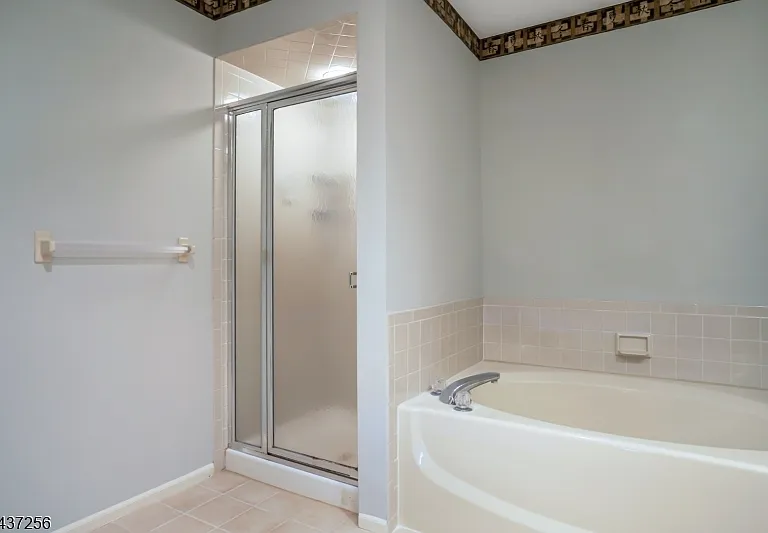 16 Lagoon Way — Photo 23