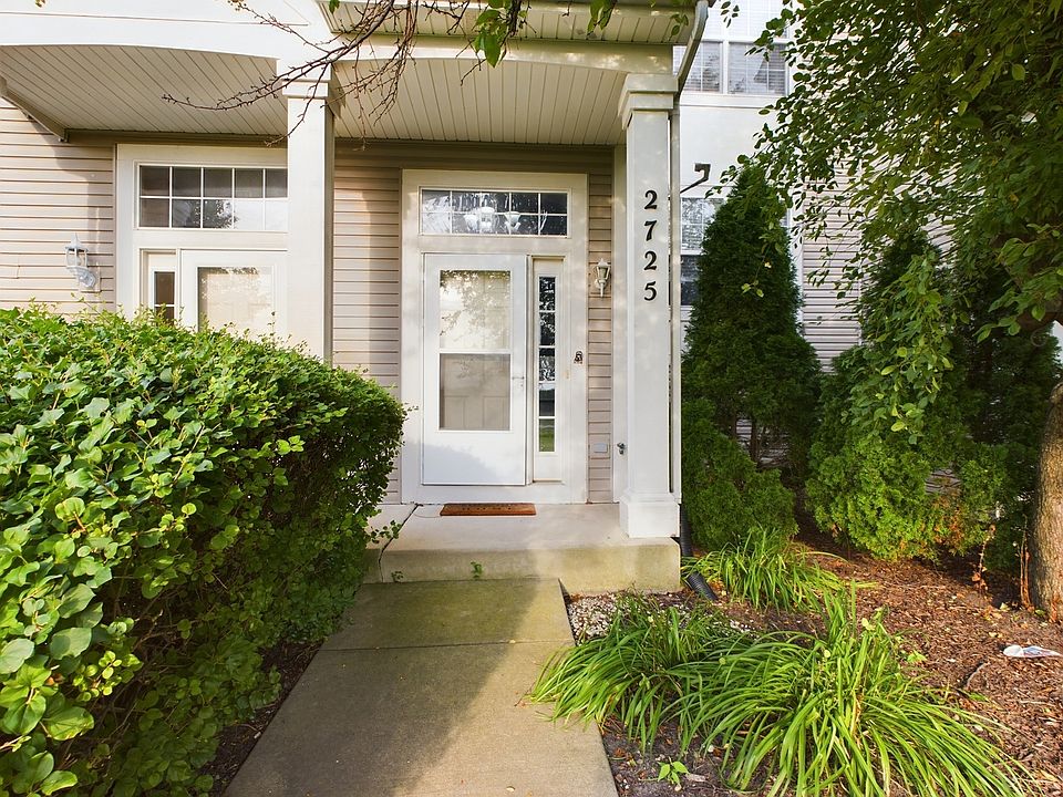1st image of 2725 Canyon Dr #86