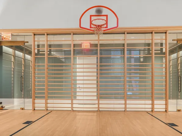 45 East 22nd Street image 26 of 28