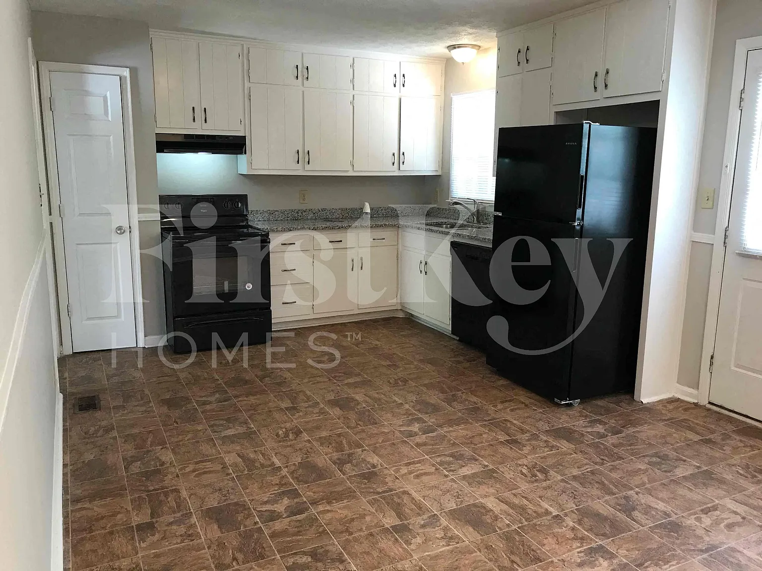 3 bed, 2.0 bath, 1848 sqft, $1,780 — Photo 3