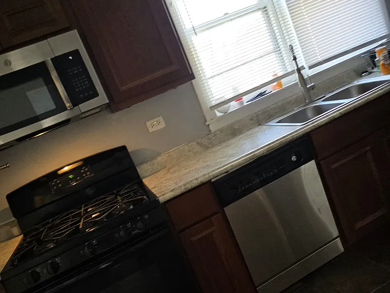 7748 S Saginaw Ave #R — Photo 8