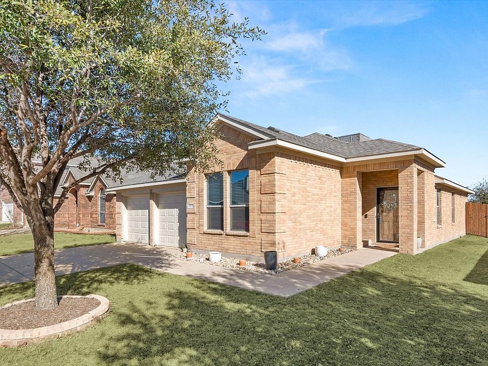1st image of 9120 White Swan Pl