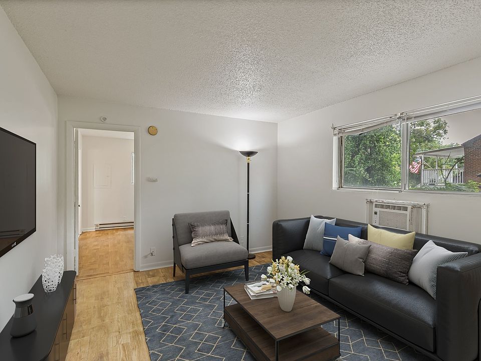 1st image of 276 White Bridge Pike APT 77