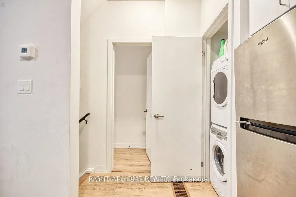 3 bed, $3,000 — Photo 3