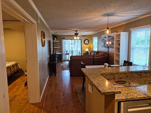 5th image of 5101 Cypress Pointe