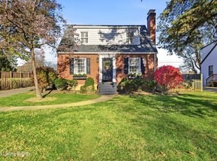 4205 Alton Rd, Saint Matthews, KY 40207