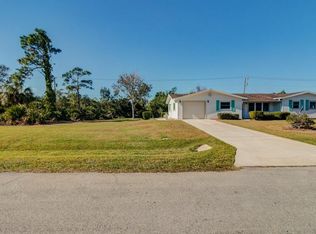 444 Ponoka St, Sebastian, FL 32958