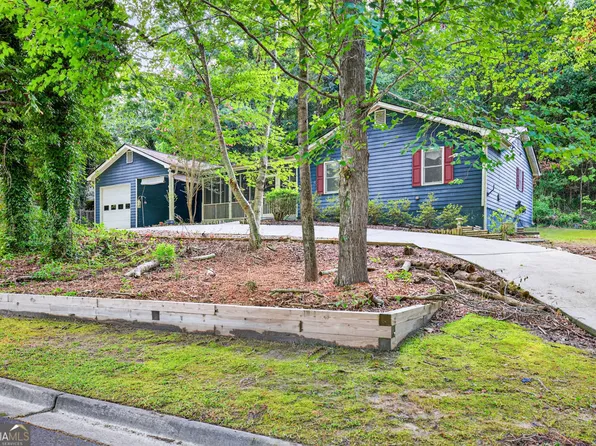 2141 Arlin St NE, Conyers, GA 30012