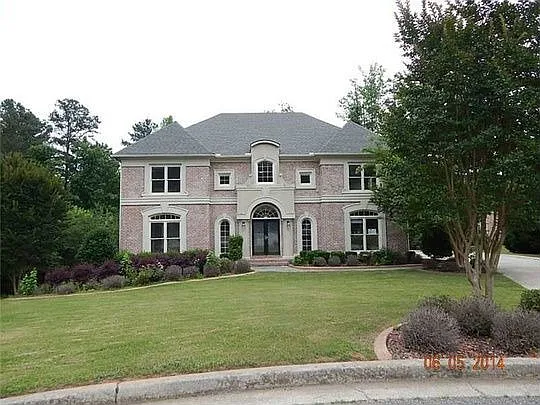 725 Jewel Ct SW photo 1