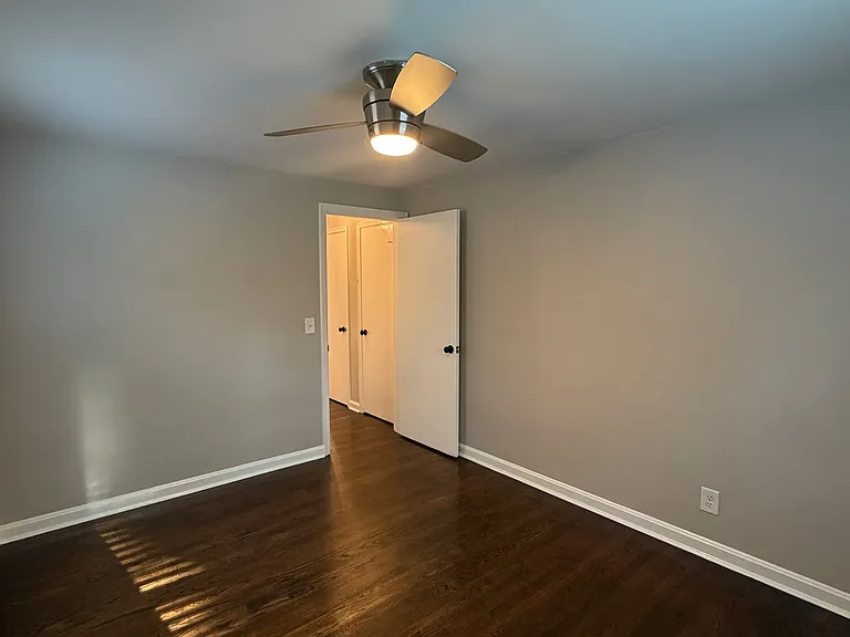6254 Cortelyou Ave #1 — Photo 18
