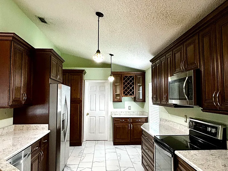 3865 La Flor Dr — Photo 12