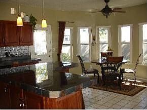 5th image of 1133 Sagebrush Dr SW