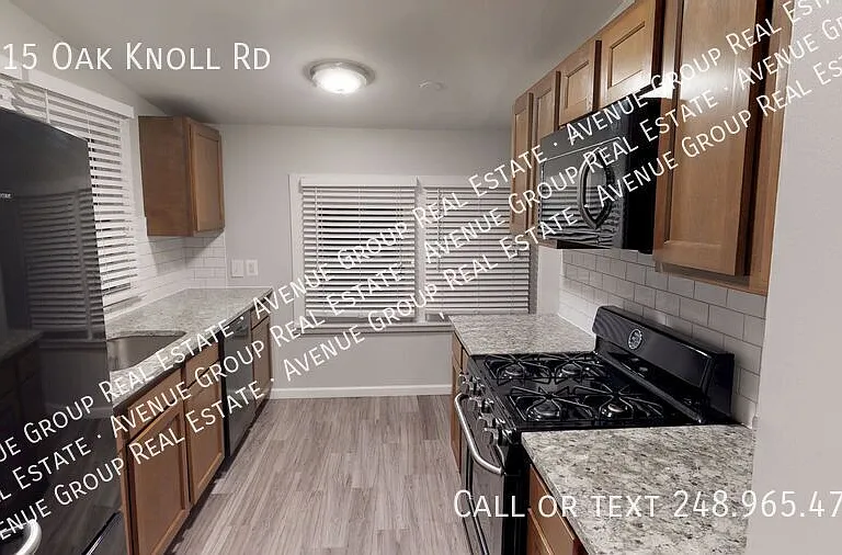 4015 Oak Knoll Rd — Photo 3
