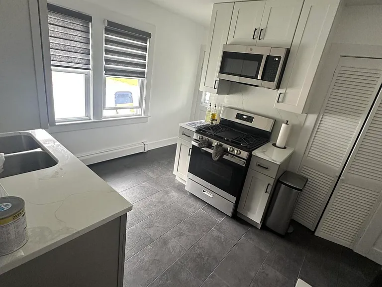 36 Whalepond Rd #FRONT — Photo 3