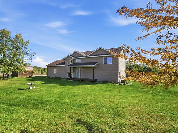 3rd image of 371 Rice City Cir