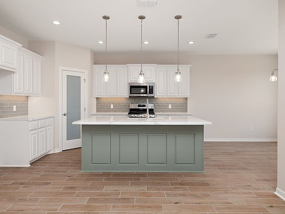 7th image of this home