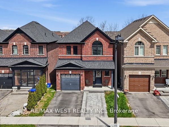 296 Miller Park Ave, Bradford West Gwillimbury, ON L3Z 0X9