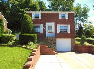 906 Roland Rd, Pittsburgh, PA 15221