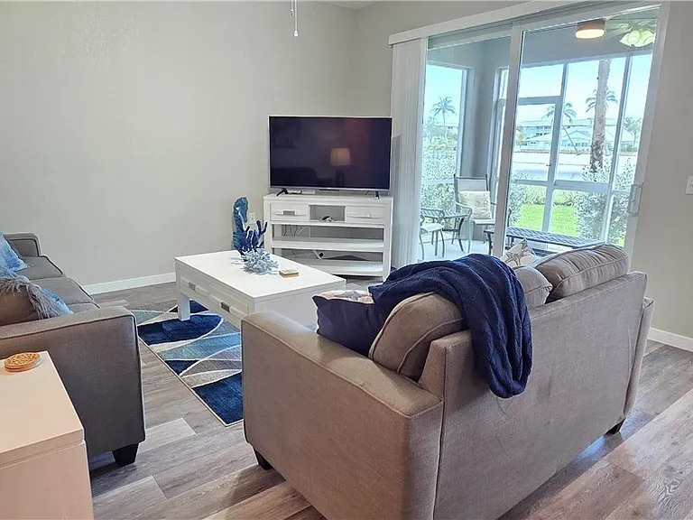 16635 Lake Circle Dr #612 — Photo 16
