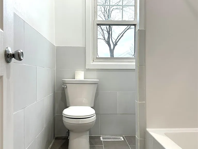 37 Church St #1 — Photo 5