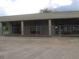 14389 Holiday Rd, Redding, CA 96003