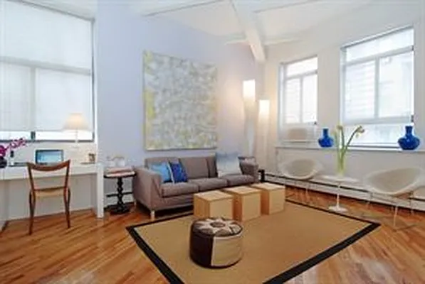 Rented by Douglas Elliman | media 23