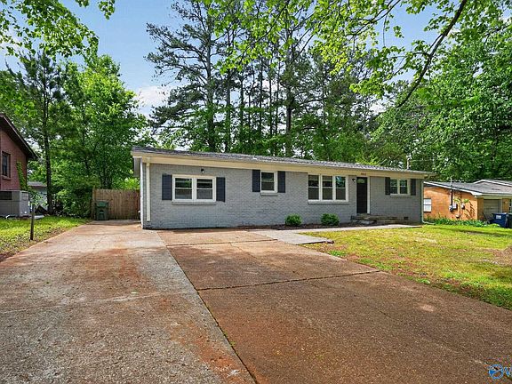3rd image of 4805 Doyce Ln NW