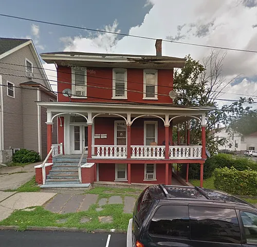 15 Roberts St #BASEMENT Photo 1