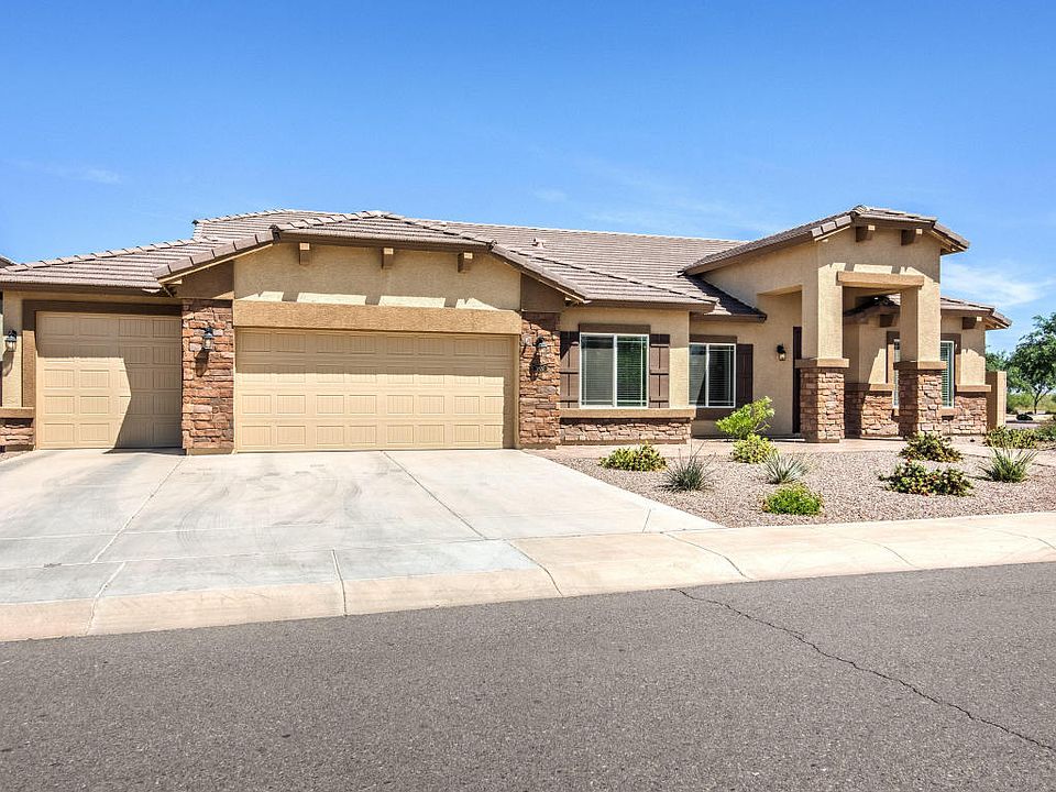 1st image of 3800 E Meadow Lark Way