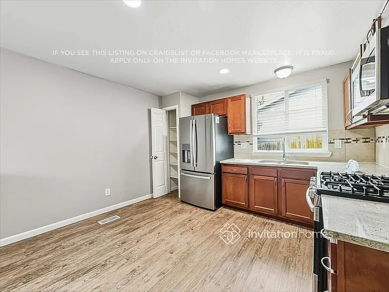 4246 S Gibralter St — Photo 6