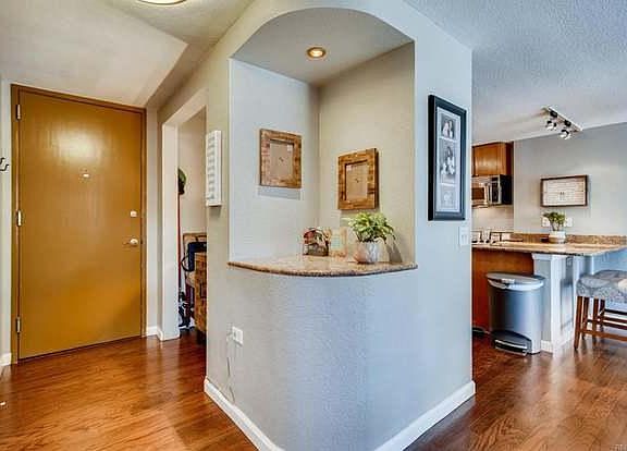 3rd image of 1150 N Vine St #206